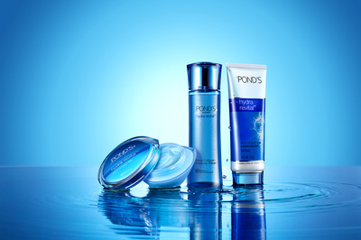 化妝品精修與平面設(shè)計(jì) 林XIAO多的視覺(jué)藝術(shù)探索